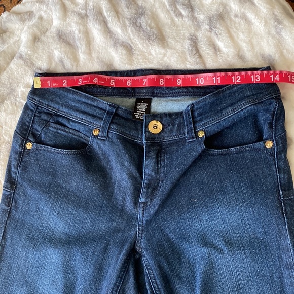 Cache Skinny Jeans - Picture 8 of 13